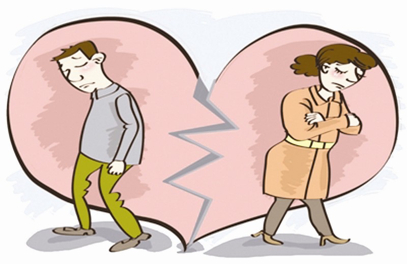 婚姻律師咨詢/婚內出軌離婚財產怎么分？